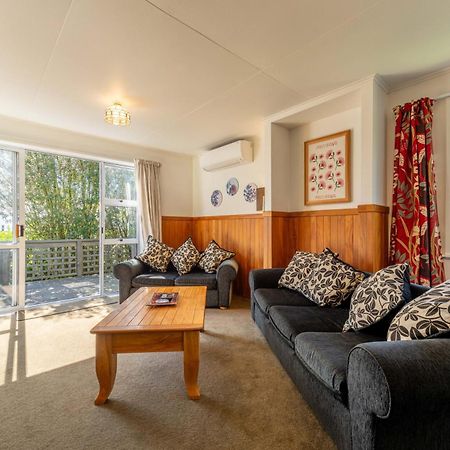 Hidden Hideaway Villa Kaikoura Exterior photo